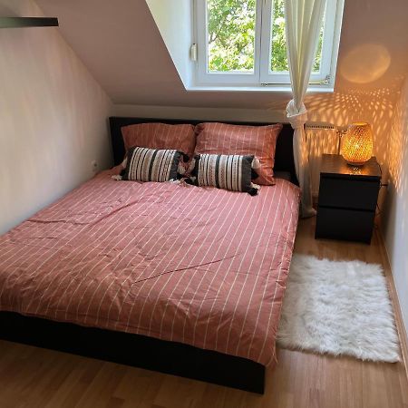 Apartamento Studio Loft Pécs Exterior foto