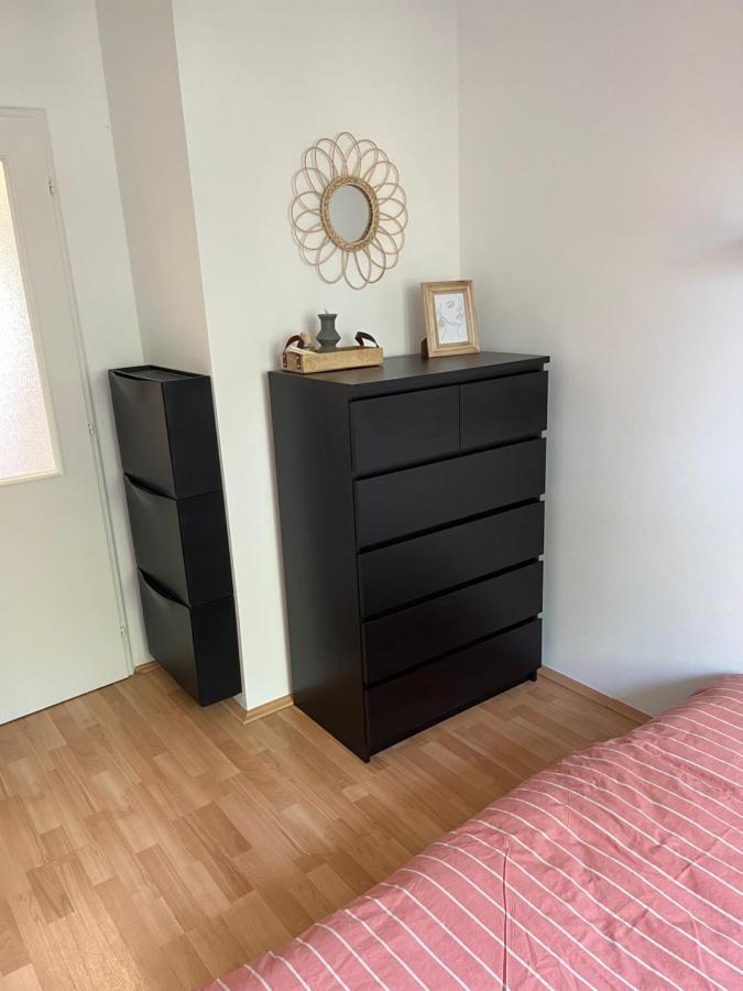 Apartamento Studio Loft Pécs Exterior foto